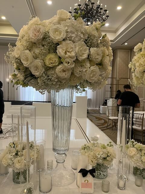 White Floral Centerpiece